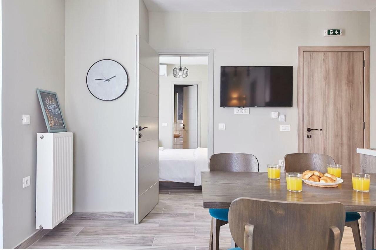 Spacious Suite W. Huge Balcony + Acropolis View Atena Exterior foto